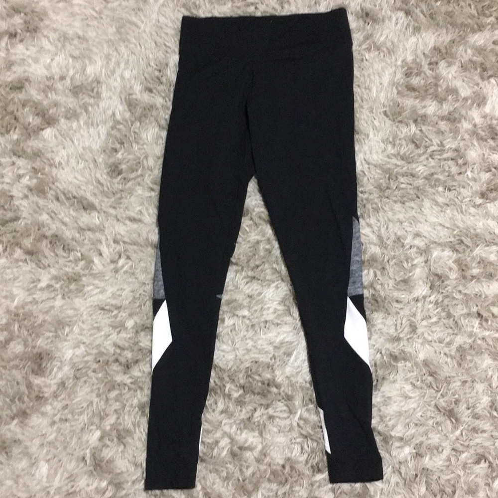 Victoria Secret black and grey leggings